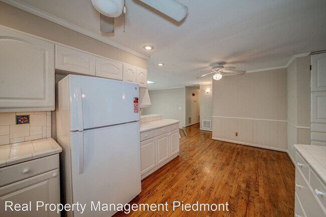 Building Photo - 3 br, 2 bath House - 2961 Shillingford Cou...