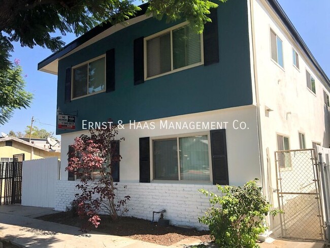 Building Photo - Fantastic North Long Beach Apartment Home!