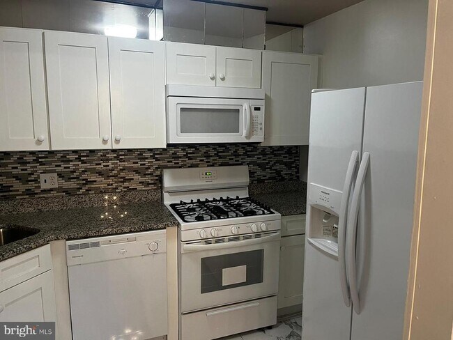 Foto del edificio - 3130 Brinkley Rd