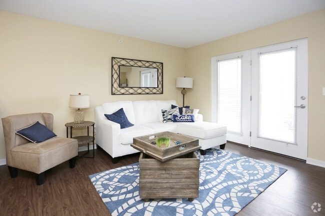 Interior Photo - Apartments At Sauk Trail