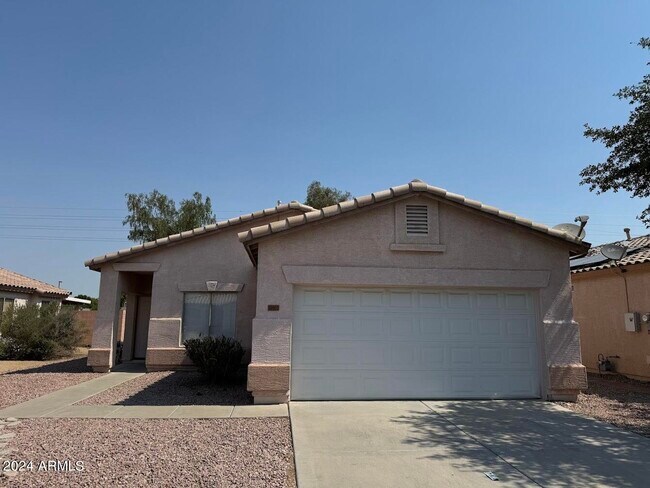 Building Photo - 16062 W Woodlands Ave