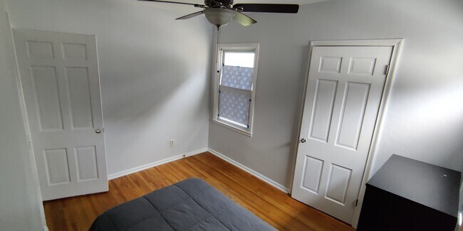 Foto del edificio - 1720 Evansdale Ave