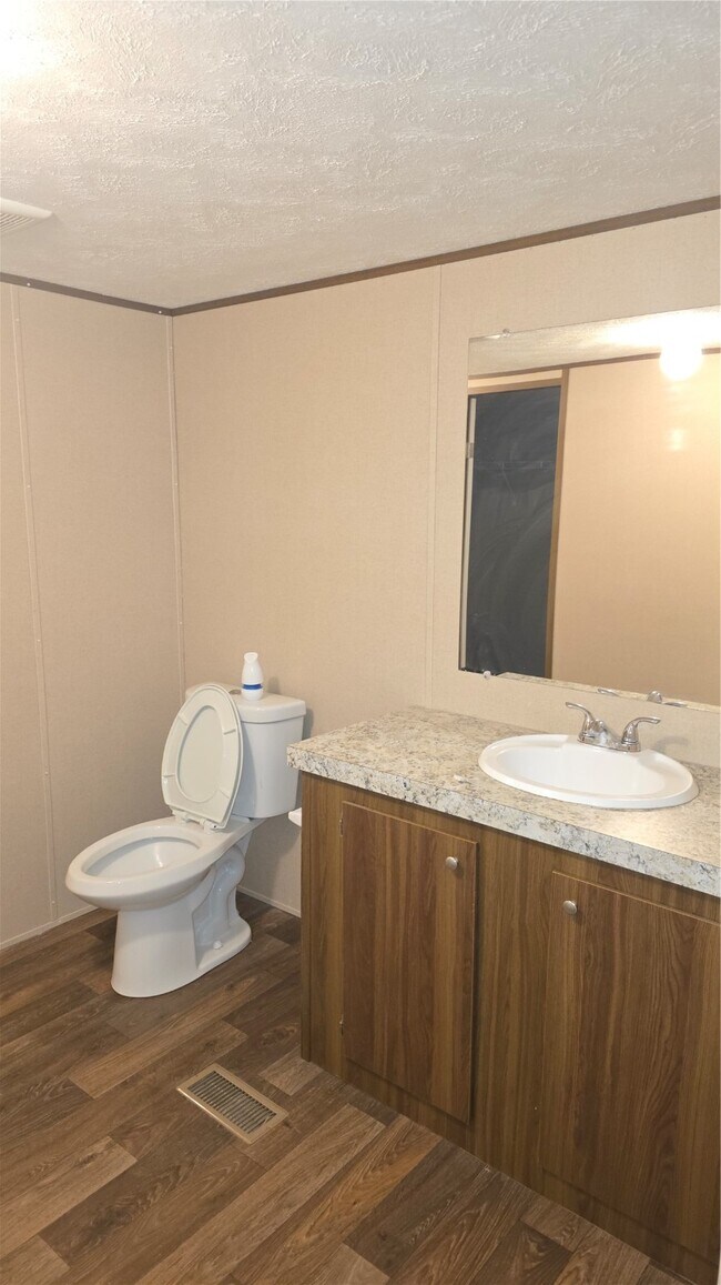 Foto del edificio - 18292 Bellfounder Dr