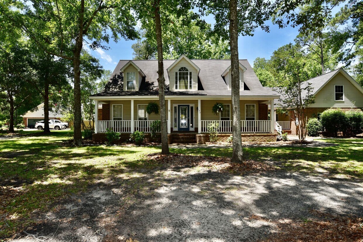 Foto principal - 4 Bedroom, 3 Bathroom Home. Richmond Hill ...