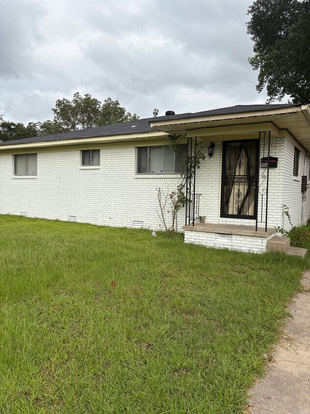 Foto principal - 206 Mills St