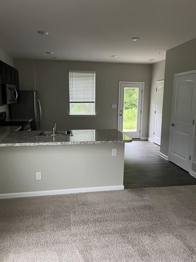 Building Photo - 408 Wood Duck Dr