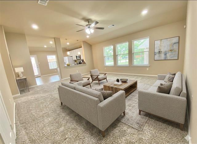 Foto del edificio - 421 Goldstone Ln