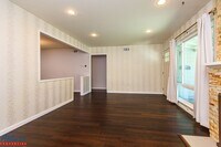 Beautiful Home | Remodeled Kitchen | Central A/C