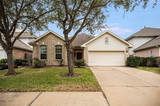 Building Photo - 1631 Crescent Shores Ln