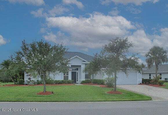 Building Photo - 935 Southlakes Way SW