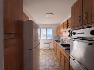 Building Photo - 1517 Hill Rd