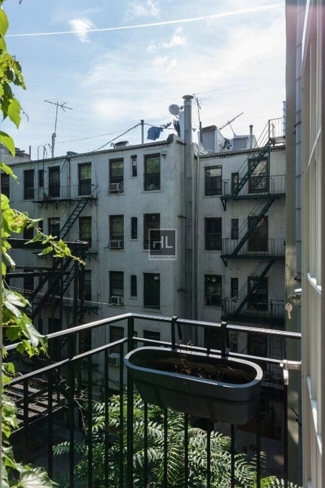 Foto del edificio - Mott Street