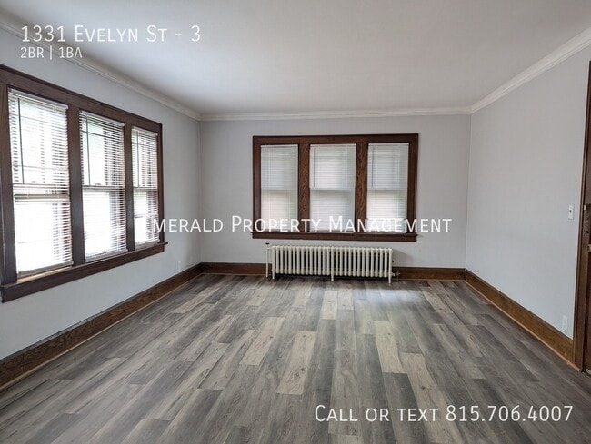 Building Photo - 1331 Evelyn St