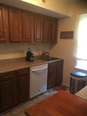 Building Photo - 3781 Persimmon Cir