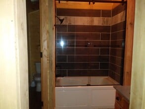 Building Photo - 428 Whitehead Rd