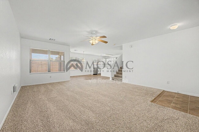Building Photo - 2232 E Spruce Dr