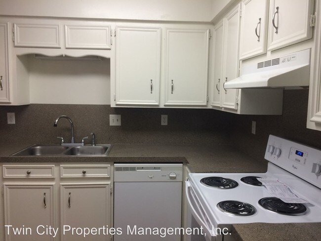 Foto del edificio - 1405 S College Ave