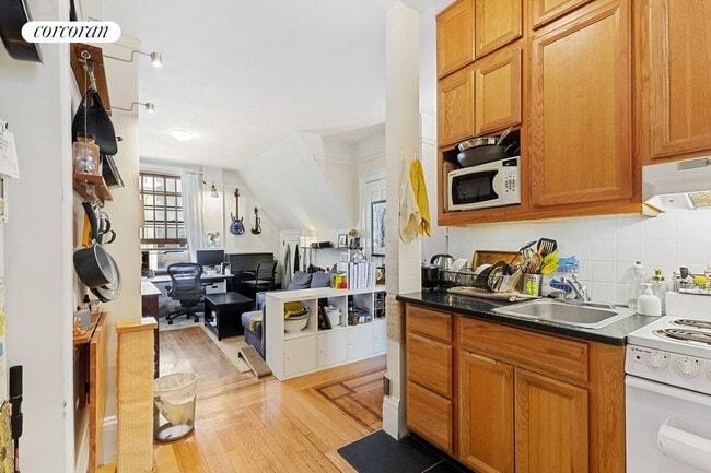 Foto del edificio - 527 W 110th St