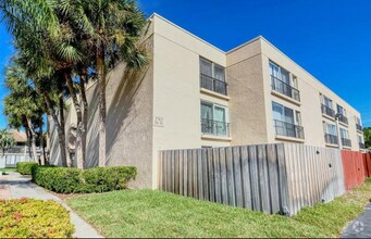 Building Photo - 2763 Woodgate Ln