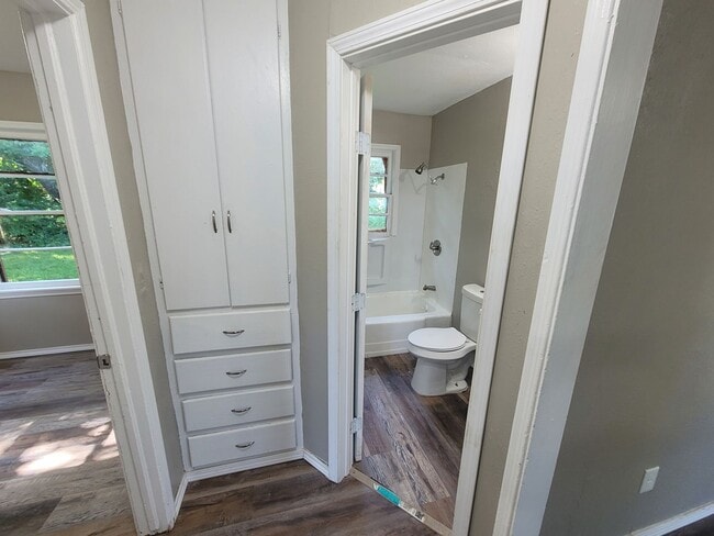Building Photo - 3 Bedroom House in Del City
