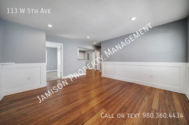 Building Photo - 113 W 5th Ave