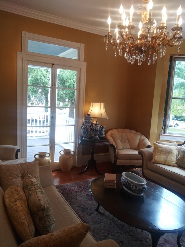 reading room - 523 Overdale Rd