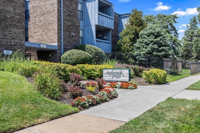 Building Photo - 4056 Warwick Blvd