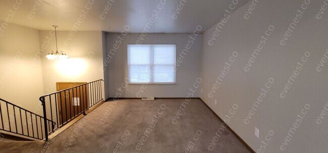 Building Photo - 6165 Old Farm Ct
