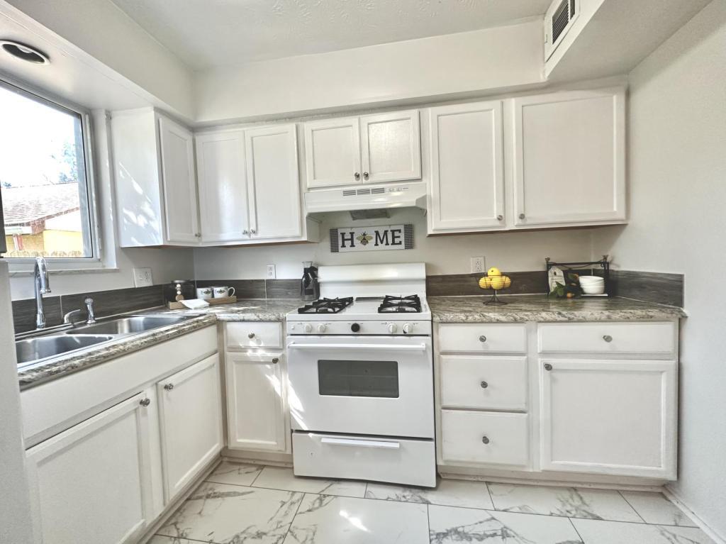 Foto principal - 2608 Avery St