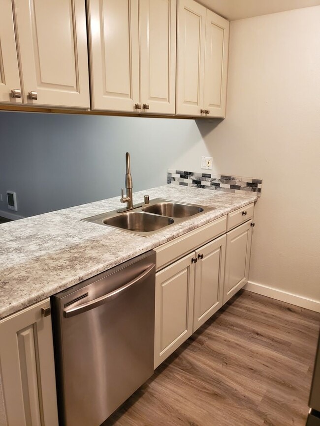 Photo - Danwood 9719-2 Apartment