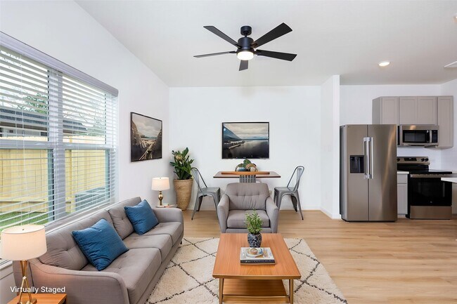 Foto del edificio - 2027 Longmire Villas Ct