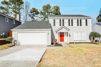 Building Photo - 6563 Eastbriar Dr