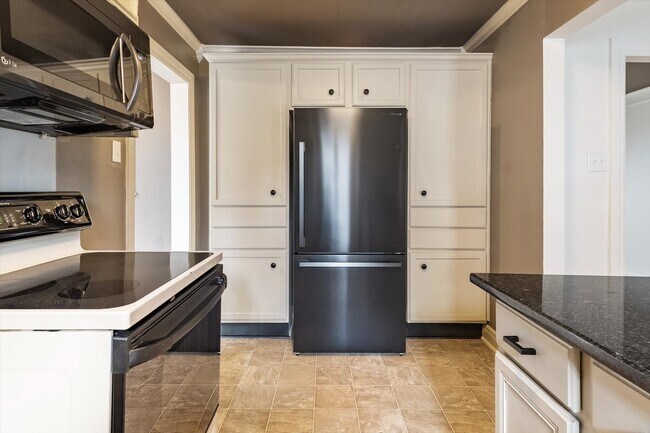 Foto del edificio - 1707 West Ave