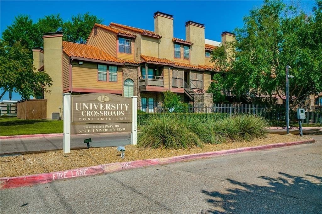 Primary Photo - 5757 E University Blvd