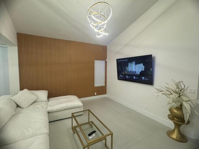 Foto del edificio - 18 Selby Ln