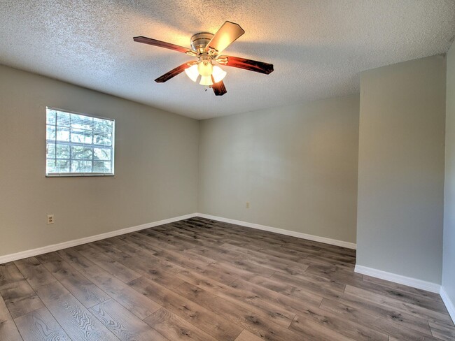 Very nice large 5 bedroom/3 bathroom home ... - Very nice large 5 bedroom/3 bathroom home ...