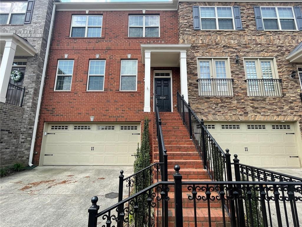 6008 Manchester Cir, Roswell, GA 30075 Townhome Rentals in Roswell GA