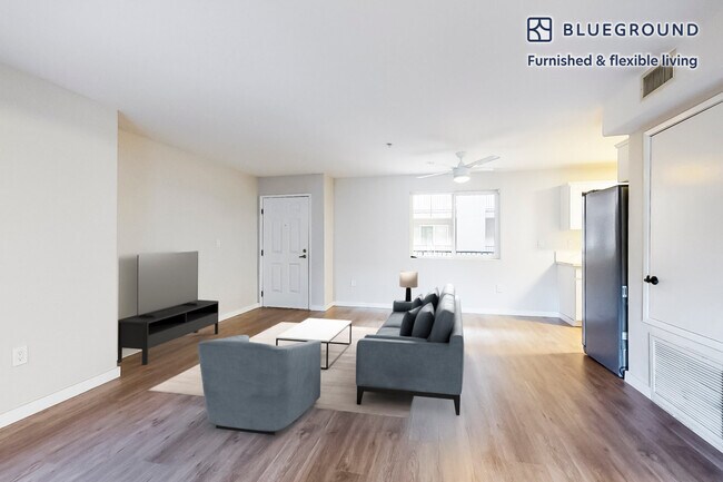 Foto del edificio - 18425 Malden St