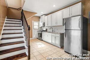 Foto del edificio - 236 E Dullnig Ct