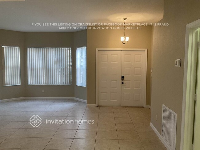 Building Photo - 5804 NW 49th Ln