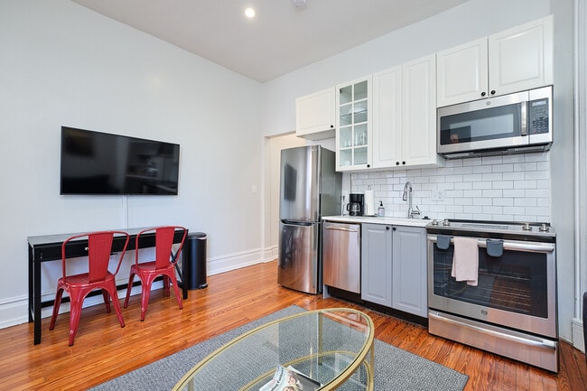 Building Photo - 1803 19th St NW