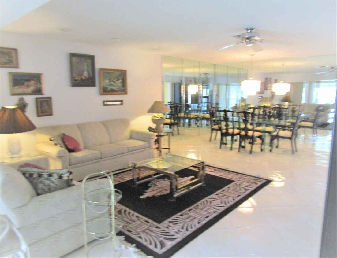Primary Photo - 1710 NW 18th Ave