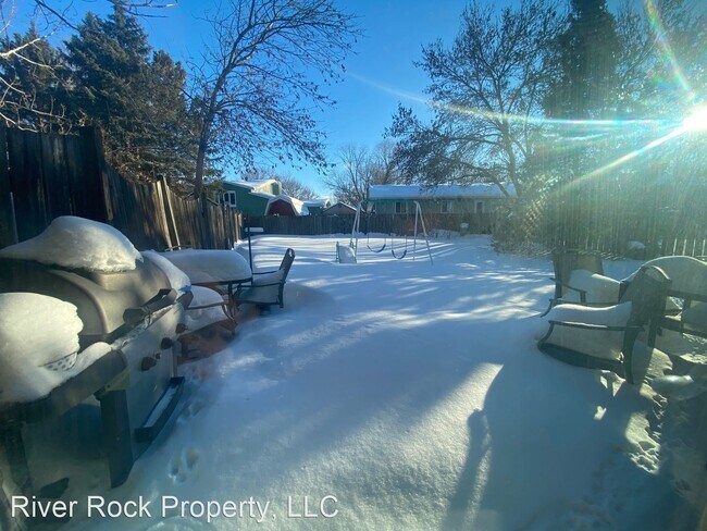 Foto del edificio - 3 br, 1 bath House - 1808 23rd Ave S