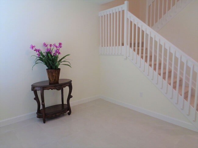 Building Photo - Vero Beach Rentals. Vero Beach Rent, LLC and Property Management Company
