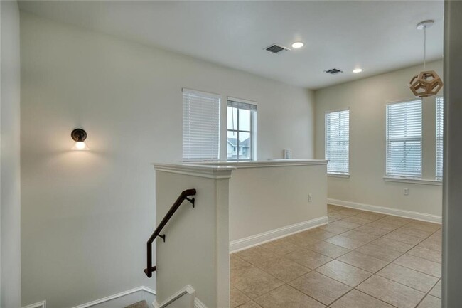 Building Photo - 4233 Mattie St