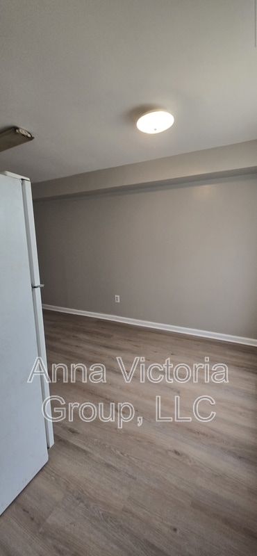 Foto del edificio - 5307 Valiquet Ave