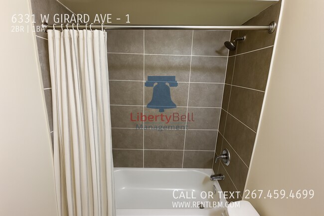 Foto del edificio - 6331 W Girard Ave
