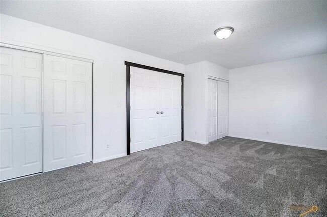Building Photo - 1506 Brentwood St