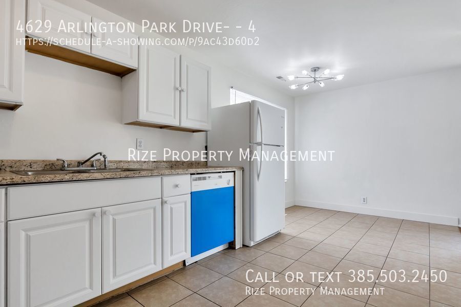 Primary Photo - Cozy 2 bedroom in West Valley!