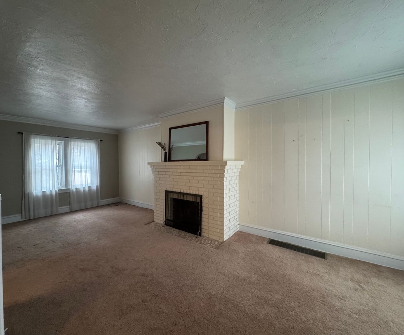 3573 Silsby Rd University Heights, OH 44118 – photo 2